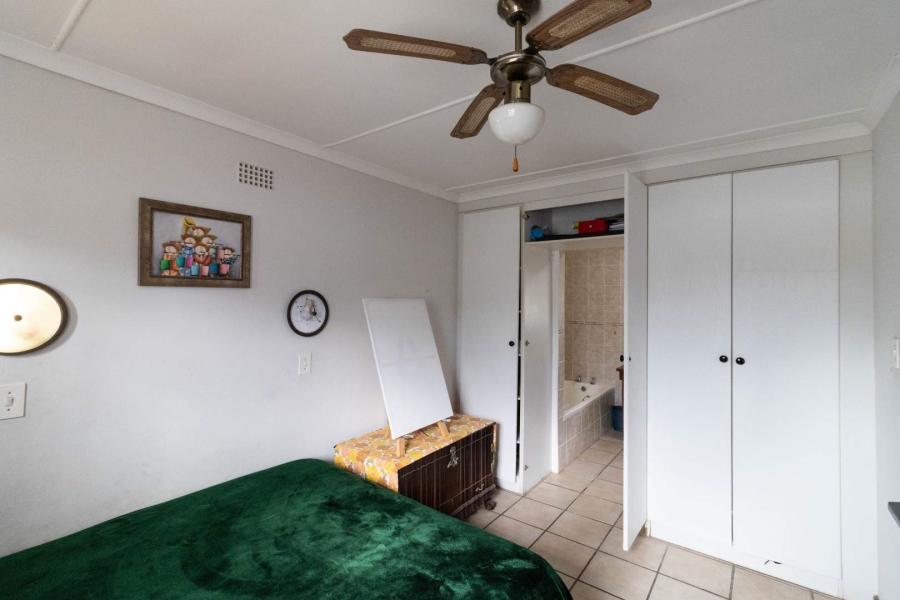 4 Bedroom Property for Sale in Sandbaai Western Cape
